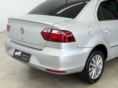 VOLKSWAGEN VOYAGE 1.6 MI COMFORTLINE 8V 2015/2016 FOCAR VEÍCULOS CAXIAS DO SUL / Carros no Vale