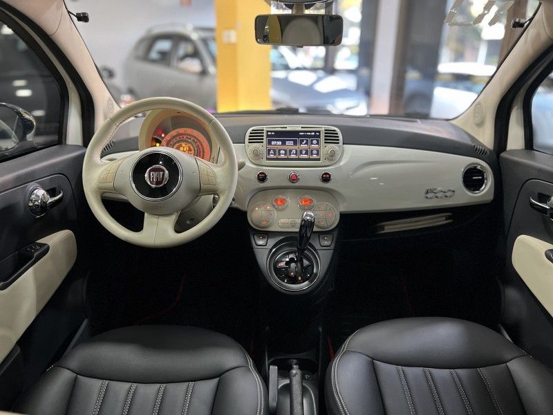 FIAT 500 1.4 LOUNGE 16V AUTOMATIZADO 2009/2010 PRIME MULTIMARCAS CAXIAS DO SUL / Carros no Vale