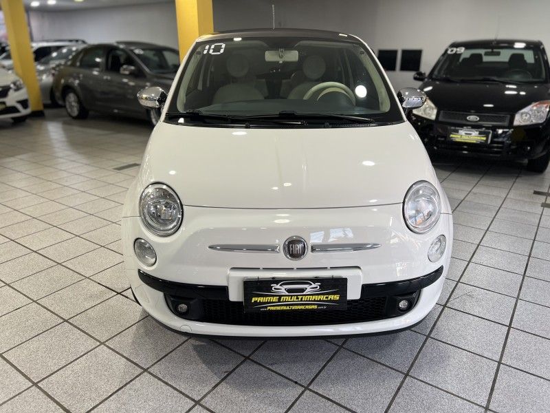 FIAT 500 1.4 LOUNGE 16V AUTOMATIZADO 2009/2010 PRIME MULTIMARCAS CAXIAS DO SUL / Carros no Vale