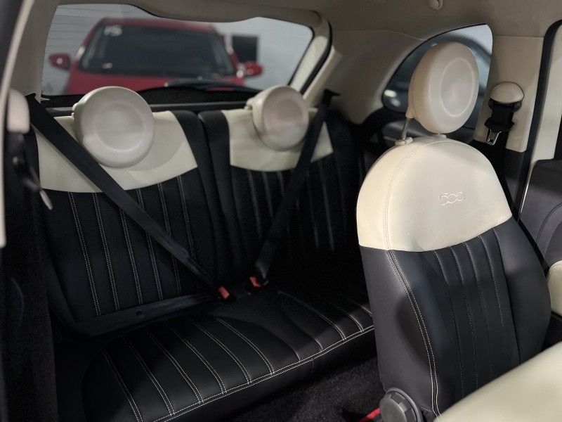 FIAT 500 1.4 LOUNGE 16V AUTOMATIZADO 2009/2010 PRIME MULTIMARCAS CAXIAS DO SUL / Carros no Vale