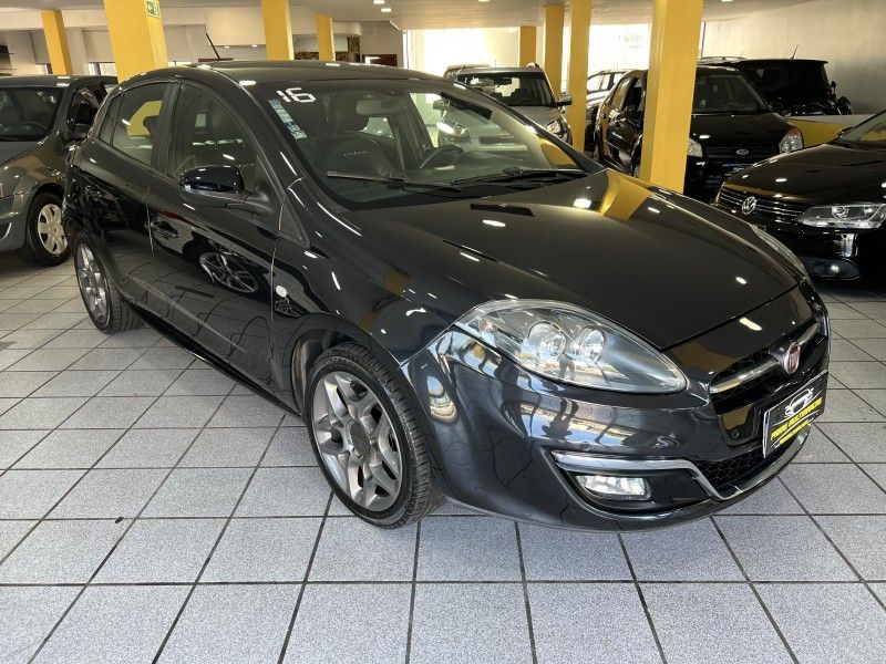 FIAT BRAVO 1.8 BLACKMOTION 16V AUTOMATIZADO 2016/2016 PRIME MULTIMARCAS CAXIAS DO SUL / Carros no Vale