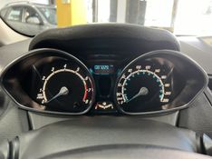 FORD FIESTA 1.6 TITANIUM SEDAN 16V 2014/2014 PRIME MULTIMARCAS CAXIAS DO SUL / Carros no Vale