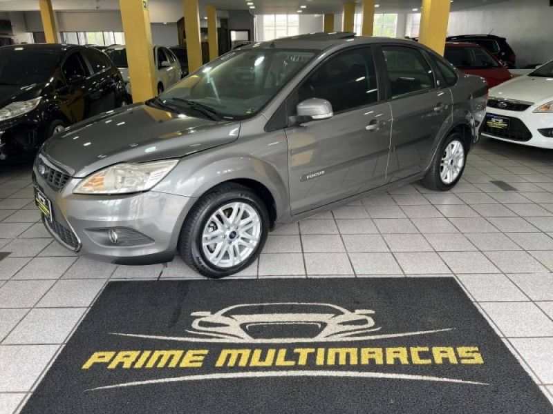 FORD FOCUS 2.0 GHIA SEDAN 16V 2010/2010 PRIME MULTIMARCAS CAXIAS DO SUL / Carros no Vale