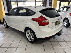 FORD FOCUS 2.0 SE 16V 2014/2014 PRIME MULTIMARCAS CAXIAS DO SUL / Carros no Vale