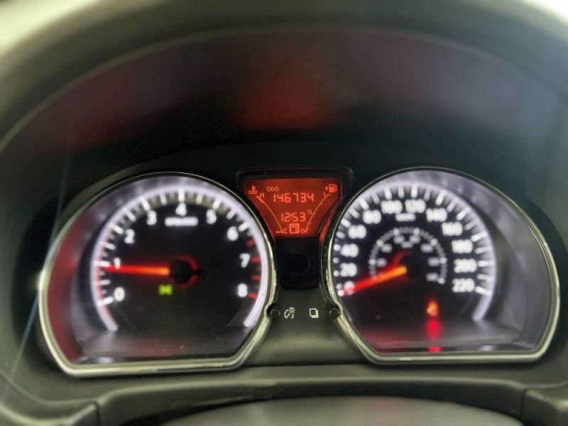 NISSAN VERSA 1.6 16V SL 2013/2013 PRIME MULTIMARCAS CAXIAS DO SUL / Carros no Vale