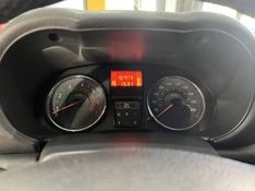 RENAULT CLIO 1.0 EXPRESSION 8V 2015/2016 PRIME MULTIMARCAS CAXIAS DO SUL / Carros no Vale