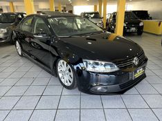 VOLKSWAGEN JETTA 2.0 COMFORTLINE TIPTRONIC 2011/2011 PRIME MULTIMARCAS CAXIAS DO SUL / Carros no Vale