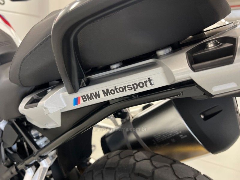 BMW R 1250 GS PREMIUM EDIÇÃO ESPECIAL 2022/2022 ÓTIMA CAR FLORES DA CUNHA / Carros no Vale