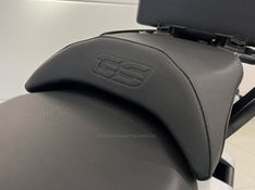 BMW R 1250 GS PREMIUM EDIÇÃO ESPECIAL 2022/2022 ÓTIMA CAR FLORES DA CUNHA / Carros no Vale