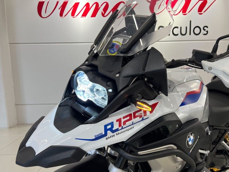 BMW R 1250 GS PREMIUM EDIÇÃO ESPECIAL 2022/2022 ÓTIMA CAR FLORES DA CUNHA / Carros no Vale