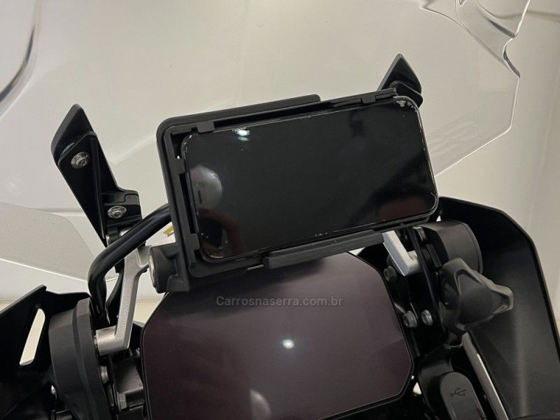 BMW R 1250 GS PREMIUM EDIÇÃO ESPECIAL 2022/2022 ÓTIMA CAR FLORES DA CUNHA / Carros no Vale