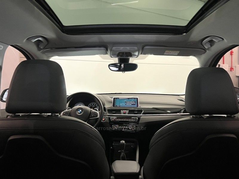 BMW X1 2.0 16V TURBO ACTIVEFLEX SDRIVE20I X-LINE 2019/2019 ÓTIMA CAR FLORES DA CUNHA / Carros no Vale