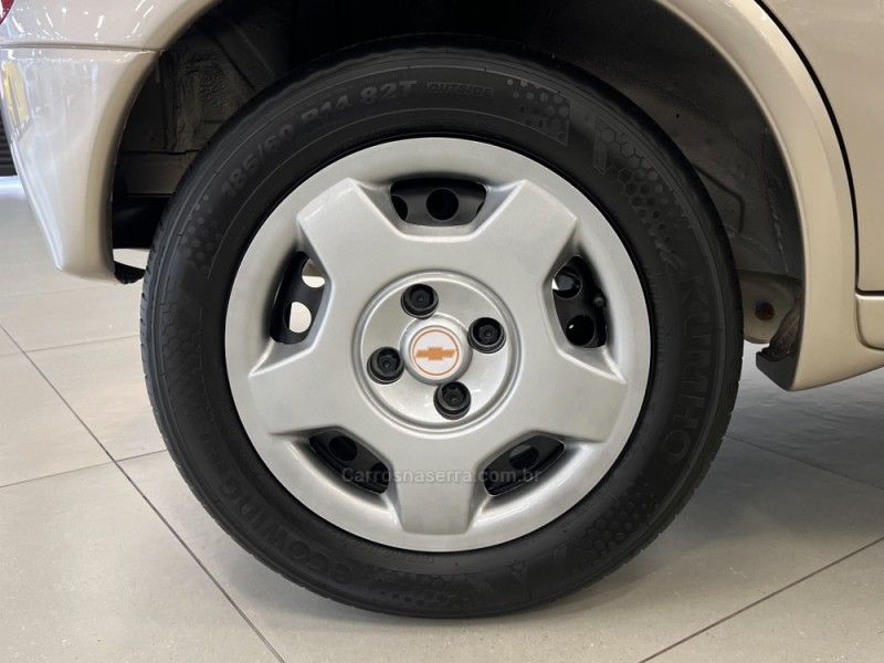 CHEVROLET CORSA 1.4 MPFI MAXX 8V 2012/2012 ÓTIMA CAR FLORES DA CUNHA / Carros no Vale