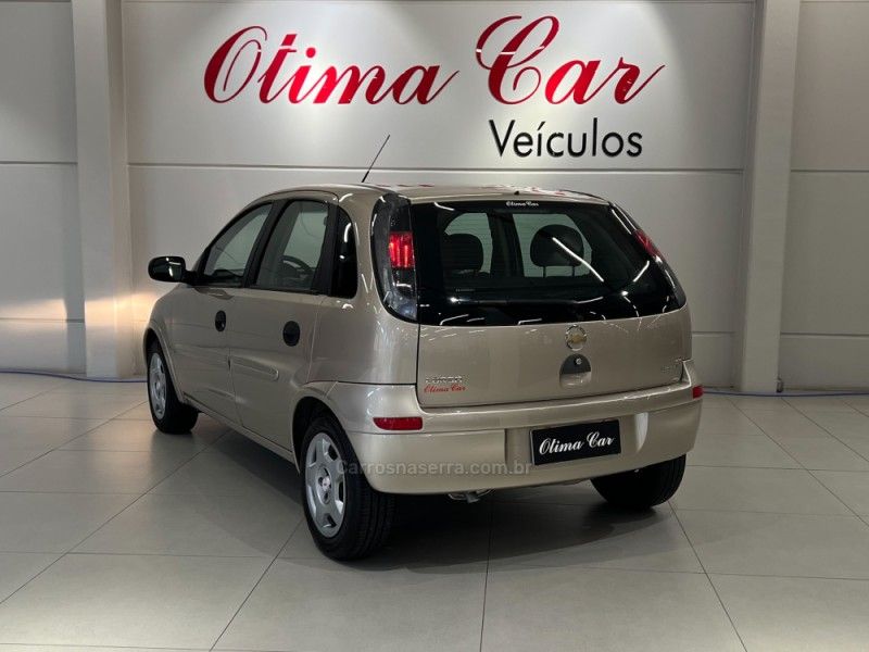 CHEVROLET CORSA 1.4 MPFI MAXX 8V 2012/2012 ÓTIMA CAR FLORES DA CUNHA / Carros no Vale