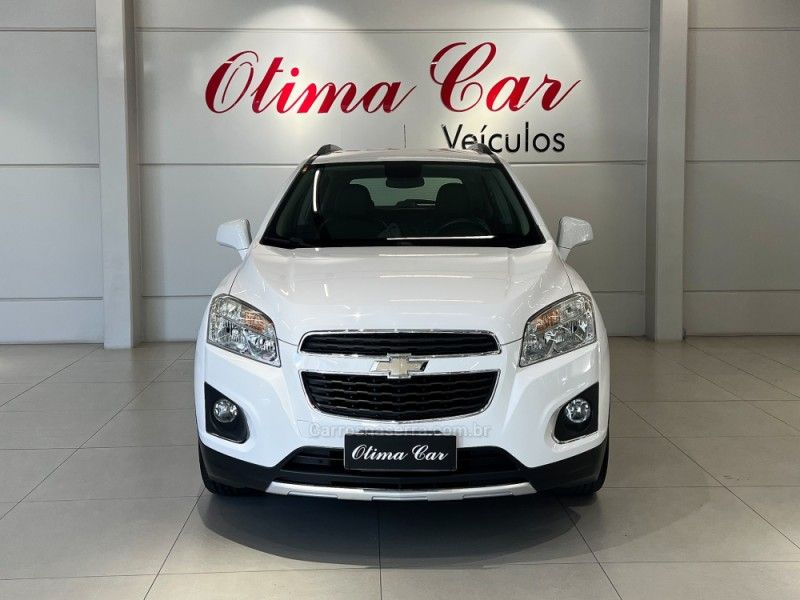 CHEVROLET TRACKER 1.8 MPFI LTZ 4X2 16V 2014/2014 ÓTIMA CAR FLORES DA CUNHA / Carros no Vale