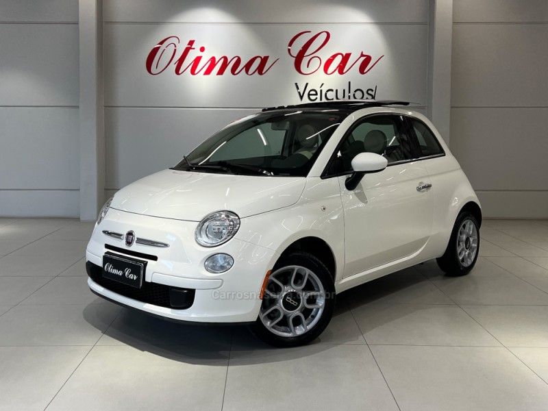 FIAT 500 1.4 CULT 8V AUTOMATIZADO 2013/2014 ÓTIMA CAR FLORES DA CUNHA / Carros no Vale