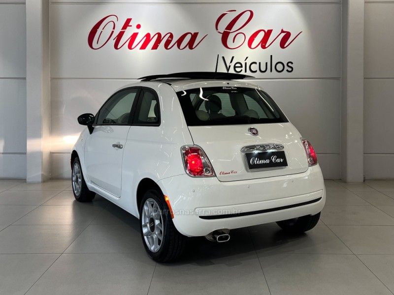 FIAT 500 1.4 CULT 8V AUTOMATIZADO 2013/2014 ÓTIMA CAR FLORES DA CUNHA / Carros no Vale