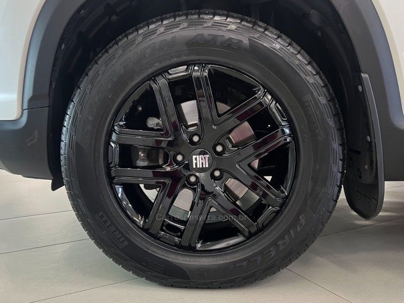 FIAT TORO 2.0 16V ULTRA 4X4 AT9 2023/2023 ÓTIMA CAR FLORES DA CUNHA / Carros no Vale