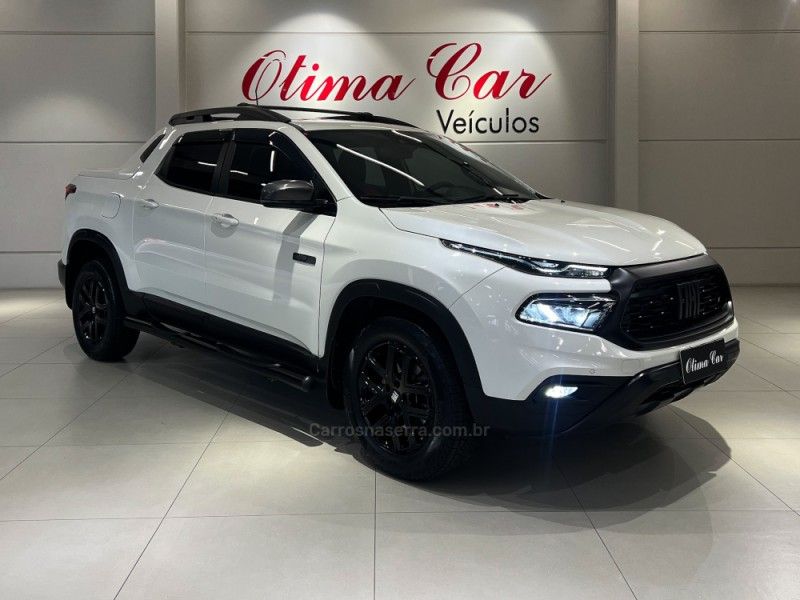 FIAT TORO 2.0 16V ULTRA 4X4 AT9 2023/2023 ÓTIMA CAR FLORES DA CUNHA / Carros no Vale
