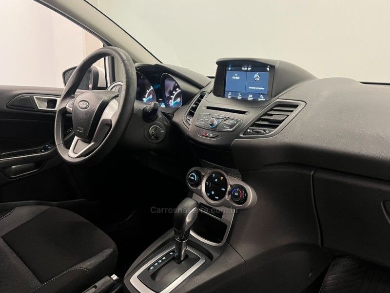 FORD FIESTA 1.6 SEL HATCH 16V 2018/2018 ÓTIMA CAR FLORES DA CUNHA / Carros no Vale