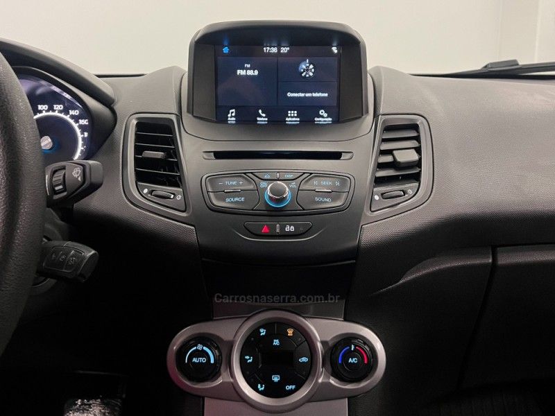 FORD FIESTA 1.6 SEL HATCH 16V 2018/2018 ÓTIMA CAR FLORES DA CUNHA / Carros no Vale