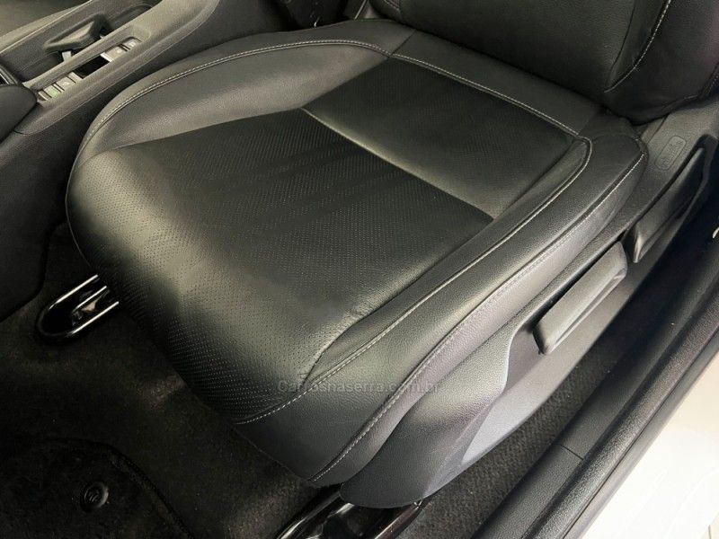 HONDA HR-V 1.5 EXL HS 2022/2023 ÓTIMA CAR FLORES DA CUNHA / Carros no Vale