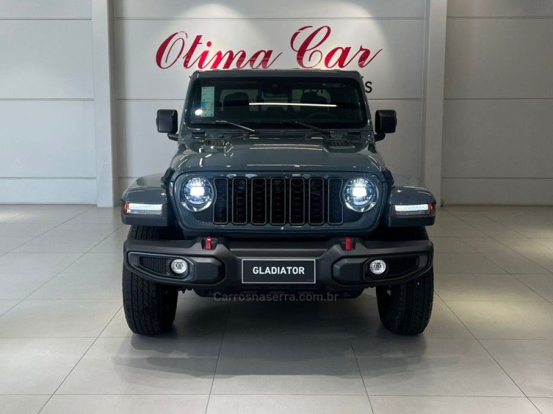 JEEP GLADIATOR 3.6 RUBICON V6 4×4 2024/2024 ÓTIMA CAR FLORES DA CUNHA / Carros no Vale