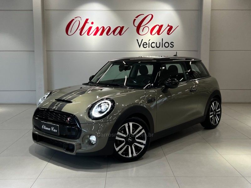 MINI COOPER 2.0 S TOP 16V TURBO 2018/2019 ÓTIMA CAR FLORES DA CUNHA / Carros no Vale
