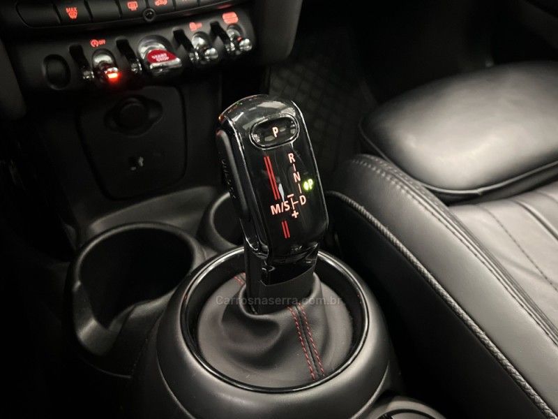 MINI COOPER 2.0 S TOP 16V TURBO 2018/2019 ÓTIMA CAR FLORES DA CUNHA / Carros no Vale