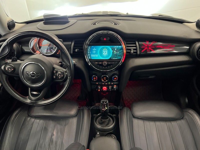 MINI COOPER 2.0 S TOP 16V TURBO 2018/2019 ÓTIMA CAR FLORES DA CUNHA / Carros no Vale