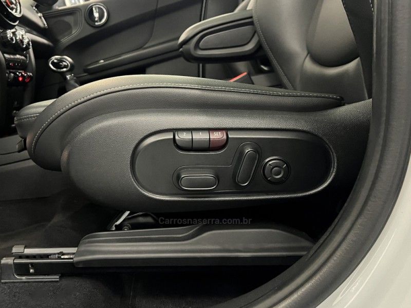 MINI COUNTRYMAN 1.5 TWINPOWER 12V TURBO 2018/2019 ÓTIMA CAR FLORES DA CUNHA / Carros no Vale