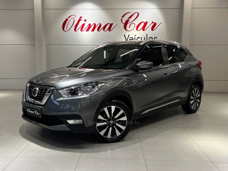 NISSAN KICKS 1.6 16V SV PACK PLUS XTRONIC 2018/2018 ÓTIMA CAR FLORES DA CUNHA / Carros no Vale