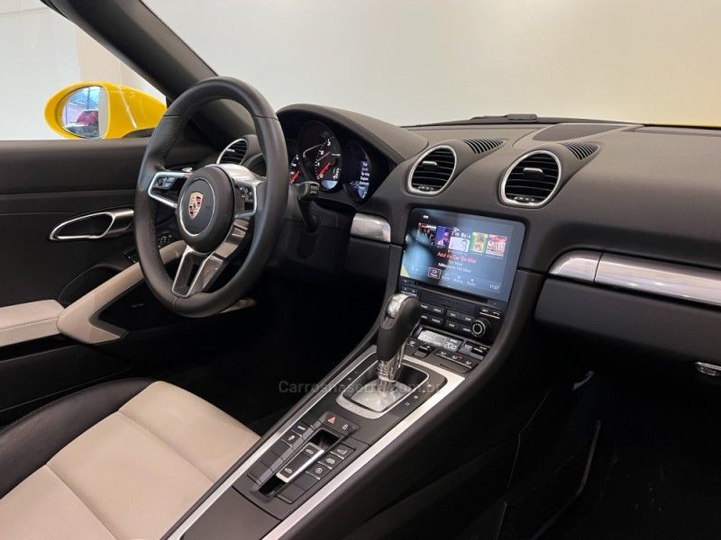PORSCHE 718 2.0 BOXSTER H4 16V PDK 2023/2023 ÓTIMA CAR FLORES DA CUNHA / Carros no Vale