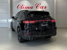 PORSCHE CAYENNE 4.0 TURBO V8 2018/2019 ÓTIMA CAR FLORES DA CUNHA / Carros no Vale
