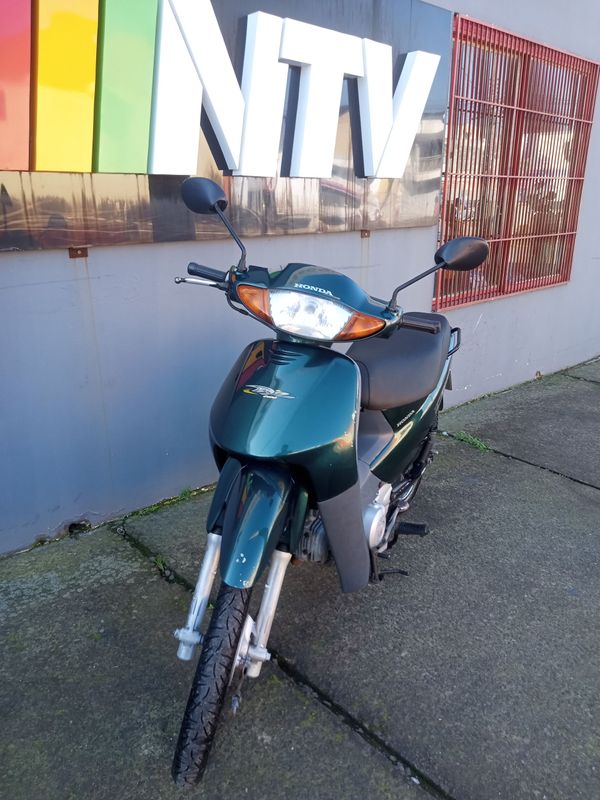 Honda Motos Biz 100 Es 2004/2004 NECO TOLATI VEÍCULOS VENÂNCIO AIRES / Carros no Vale