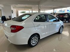 FORD KA 1.0 SE 12V 2017/2018 CIMIRRO AUTOMÓVEIS TAQUARA / Carros no Vale