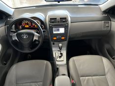 TOYOTA COROLLA 2.0 XEI 16V 2013/2014 CIMIRRO AUTOMÓVEIS TAQUARA / Carros no Vale