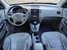 HYUNDAI TUCSON 2.0 MPFI GLS BASE 16V 143CV 2WD 2013/2013 AWD MULTIMARCAS LAJEADO / Carros no Vale