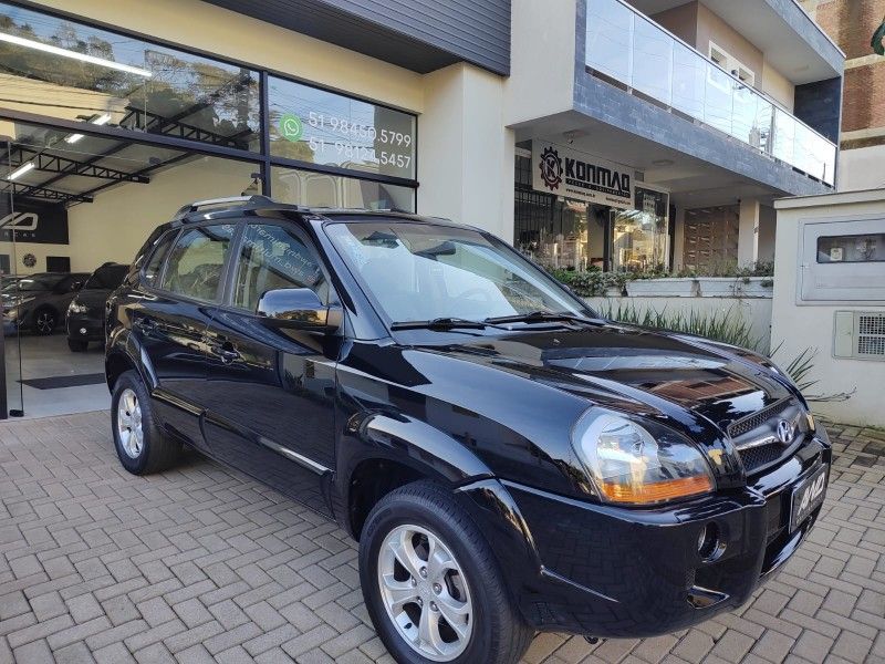 HYUNDAI TUCSON 2.0 MPFI GLS BASE 16V 143CV 2WD 2013/2013 AWD MULTIMARCAS LAJEADO / Carros no Vale