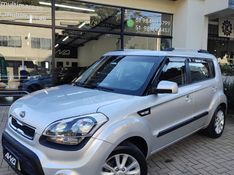 KIA SOUL 1.6 EX 16V 2011/2012 AWD MULTIMARCAS LAJEADO / Carros no Vale