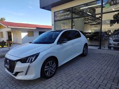 PEUGEOT 208 1.6 GRIFFE 16V 2022/2022 AWD MULTIMARCAS LAJEADO / Carros no Vale