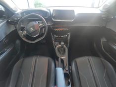 PEUGEOT 208 1.6 GRIFFE 16V 2022/2022 AWD MULTIMARCAS LAJEADO / Carros no Vale