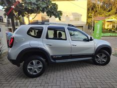 RENAULT DUSTER 1.6 DYNAMIQUE 4X2 16V 2018/2018 AWD MULTIMARCAS LAJEADO / Carros no Vale