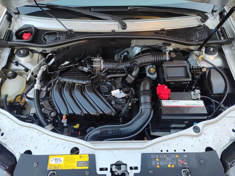 RENAULT DUSTER 1.6 DYNAMIQUE 4X2 16V 2018/2018 AWD MULTIMARCAS LAJEADO / Carros no Vale