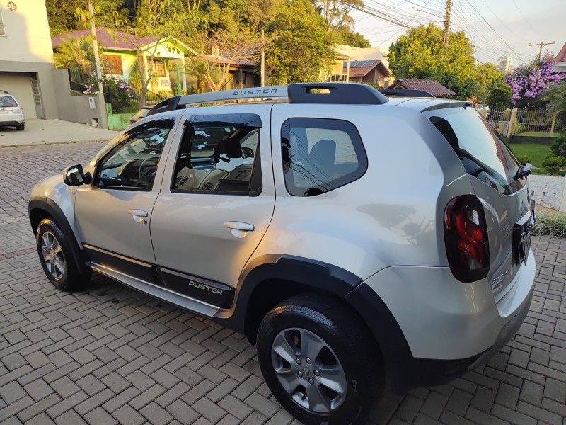 RENAULT DUSTER 1.6 DYNAMIQUE 4X2 16V 2018/2018 AWD MULTIMARCAS LAJEADO / Carros no Vale