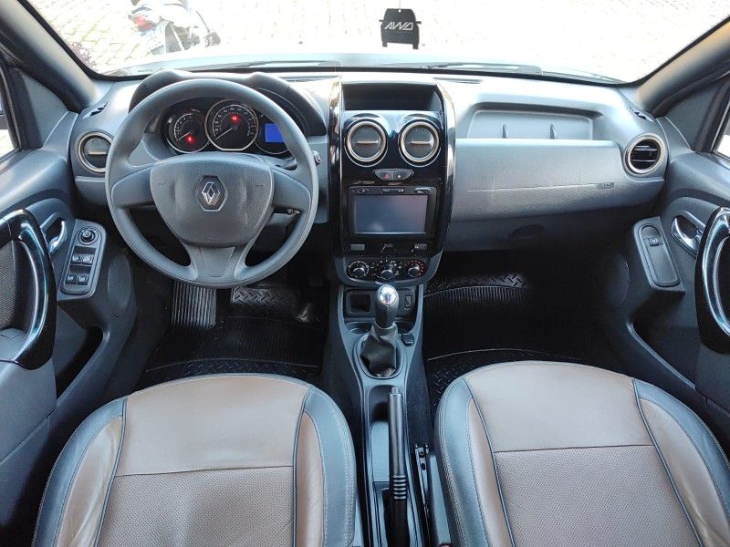 RENAULT DUSTER 1.6 DYNAMIQUE 4X2 16V 2018/2018 AWD MULTIMARCAS LAJEADO / Carros no Vale