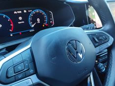 VOLKSWAGEN TAOS 1.4 16V HIGHLINE TSI 2022/2022 AWD MULTIMARCAS LAJEADO / Carros no Vale