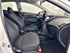 HYUNDAI HB20X 1.6 16V STYLE 2015/2015 ANDRIGO VEÍCULOS CAXIAS DO SUL / Carros no Vale