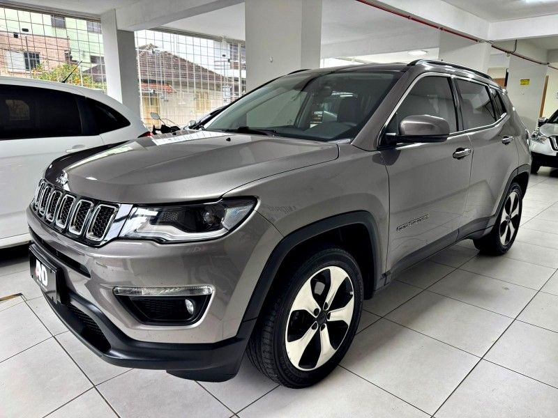 JEEP COMPASS 2.0 16V LONGITUDE 2018/2018 ANDRIGO VEÍCULOS CAXIAS DO SUL / Carros no Vale