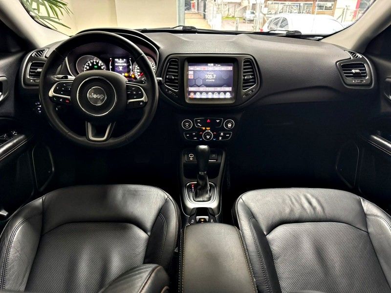JEEP COMPASS 2.0 16V LONGITUDE 2018/2018 ANDRIGO VEÍCULOS CAXIAS DO SUL / Carros no Vale